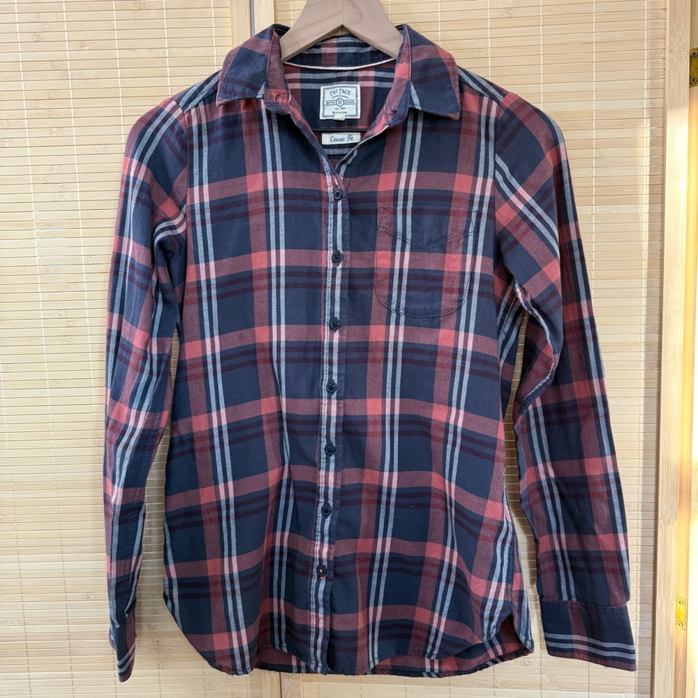 LAST CHANCE: FatFace Plaid Button Up Shirt EUC